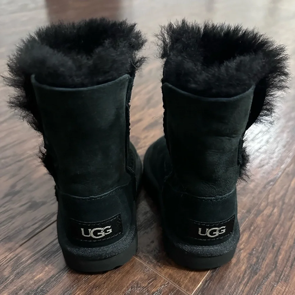 UGG Bailey Boot Toddler Size 6